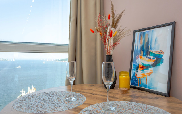 Апартаменты с витражом