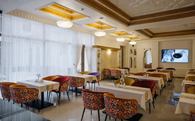 Kohinur Plaza Hotel