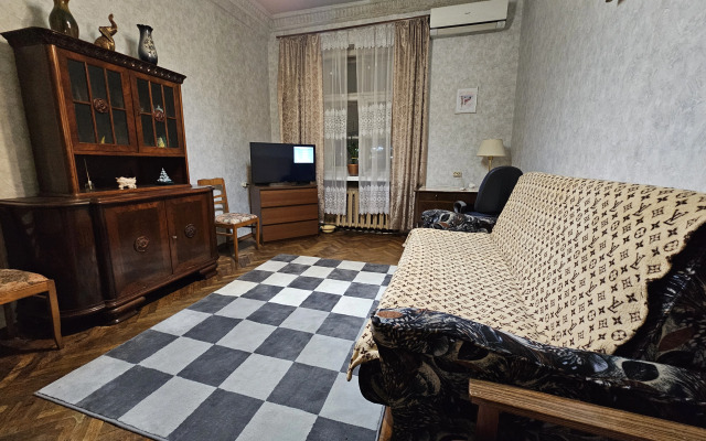 Квартира Уютная возле метро Комсомольская