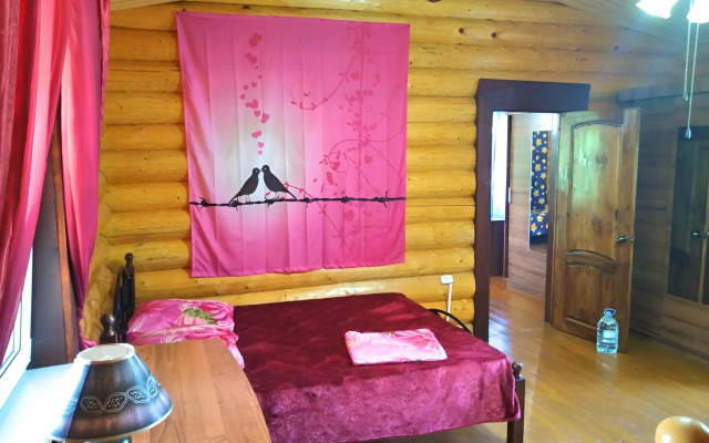 Brevenchatyij Guest House