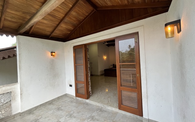 Dinoos Weligama Villa