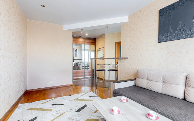 Na ulitse Skryganova, 4A Flat