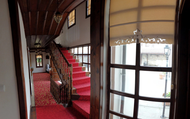 Mehmet Efendi Konagi Restaurant Hotel