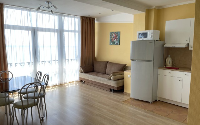Elling Selena Guest House