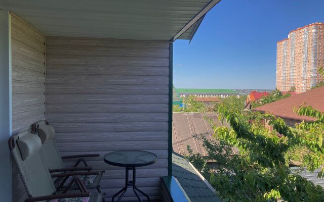 Dom S Liliyami Guest house