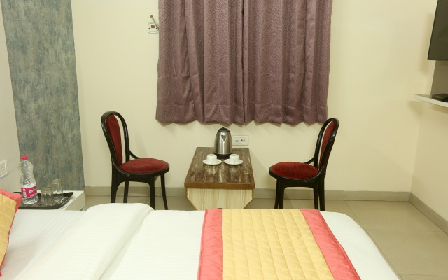 Airport Hotel Mayank Residency