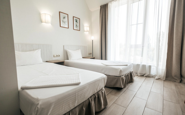 Central Inn Conference Hotel