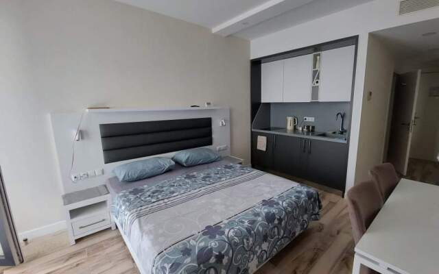 Apartamentyi S Vidom Na Tantsuyuschie Fontanyi