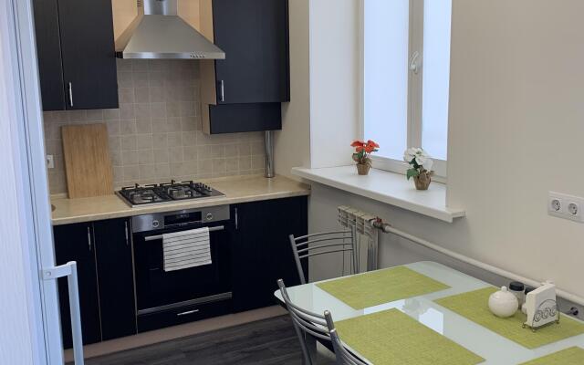 Na Mertsekova-Volosova Apartments