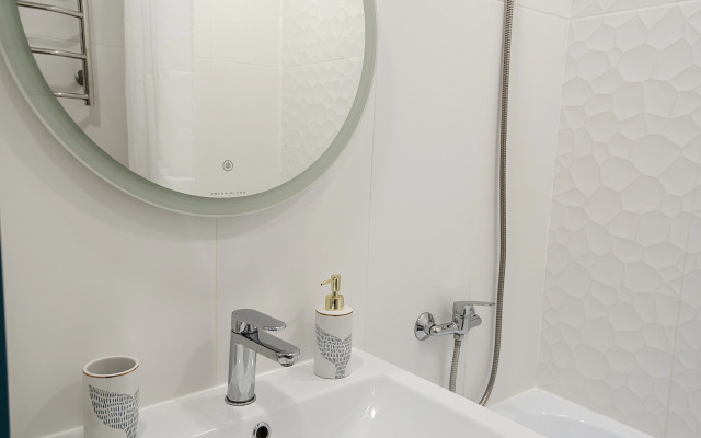 Na Lavrovskoj 6 Flat