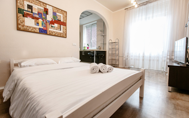 BelaTravel po adresu Kalvatiyskaya, 5 Apartments