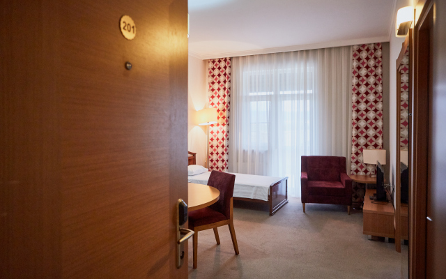 Отель Сарыкум