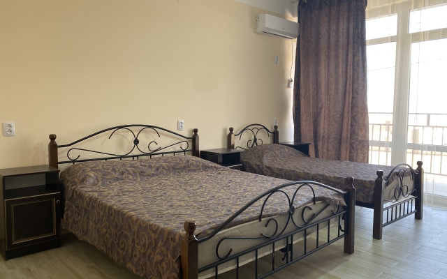 Turist Guest house