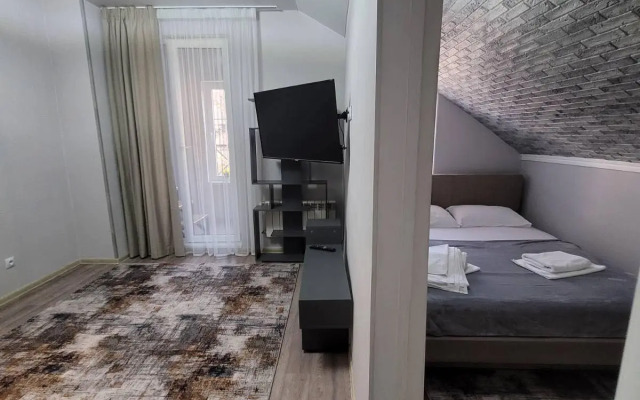 Апартаменты Двухуровневые апартаменты около музея ангелов