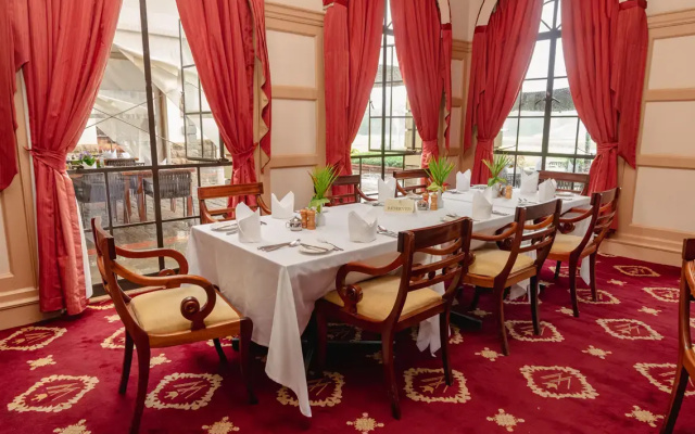 Отель Windsor Golf Hotel & Country Club