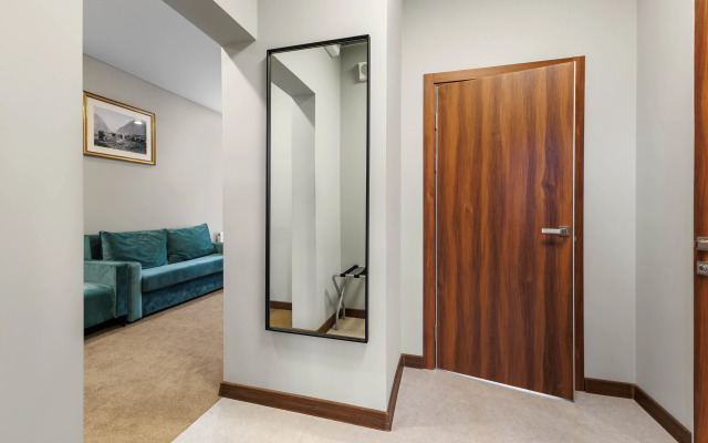 Отель Космос Ла Валли