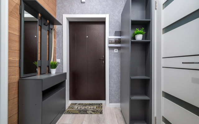 Квартира уютная однокомнатная на Петра Метальникова 40