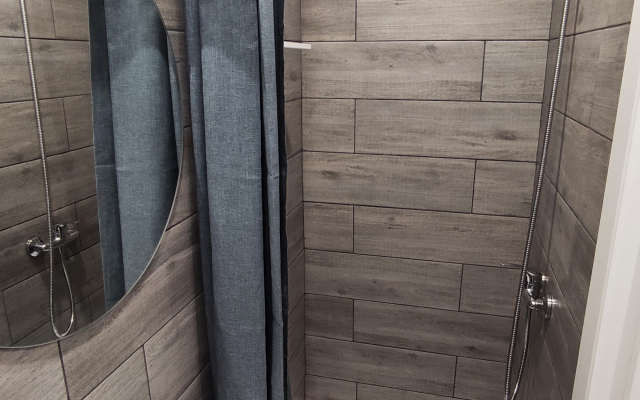 Апартаменты Зелёная студия у метро Суконная слобода