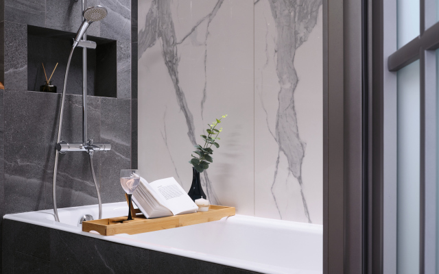 Апартаменты Wood&Stone Studio