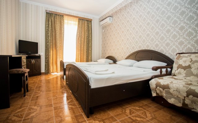 National Hotel