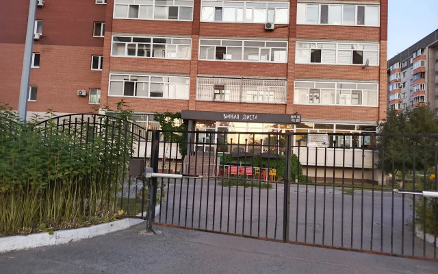 Prostornaya na Shirotnoy v Rayone Mzhk Flat