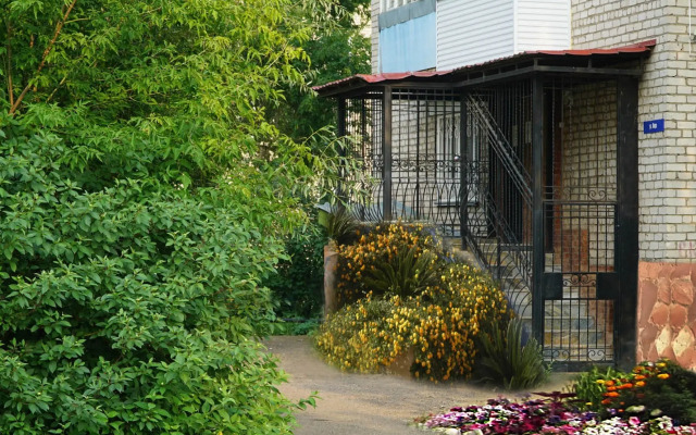 Отель Сеть гостиниц "Домашний Очаг"