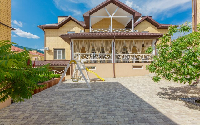 Krinitsa Apart Hotel