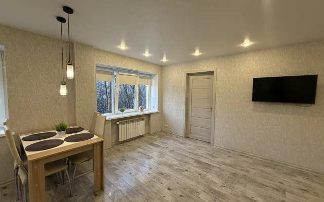 Квартира Уютная двухкомнатная в тихом центре города