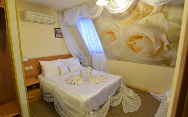 Yuzhny Eurohotel Hotel