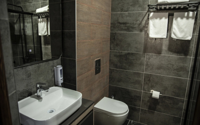 Отель Мона Лиза