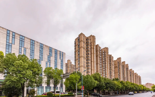 Holiday Inn Express SHANGHAI GONGKANG by IHG Hotel – Outside – Shanghai
