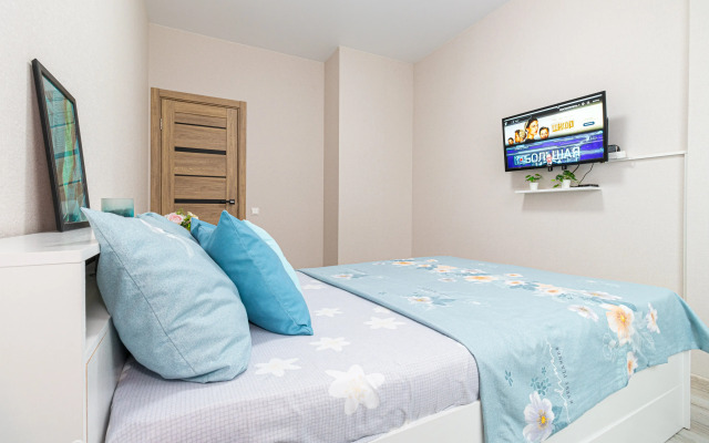 Квартира 2-комн апартаменты Comfort plus на Бочарникова