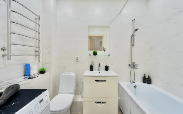 Квартира Потрясающий Вид на Город Новая и Уютная Евродвушка