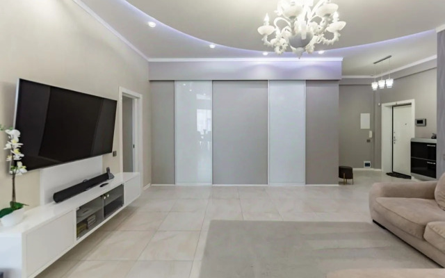 Na Krasnogvardeyskoy Ulitse, 38AlitA Flat