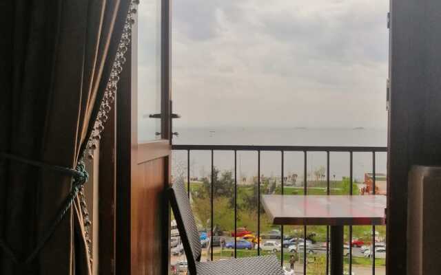 Sea House Suites