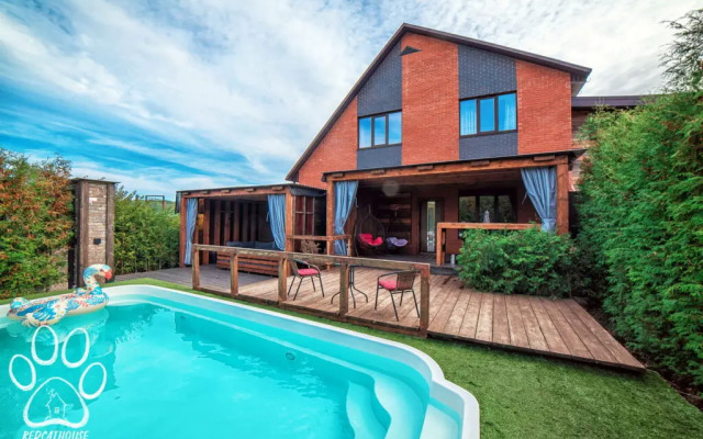 Частный дом Рыжий Кот RedHouse