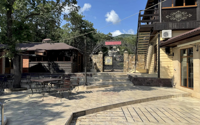 Гостевой Дом 020 Геленджикский 167А