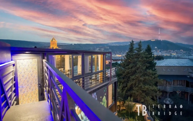 Terra Bridge Apartment hotel
