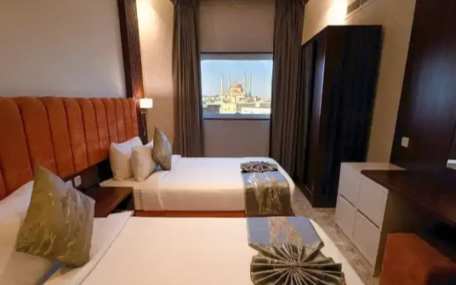 Al-Ufq Suites Hotel