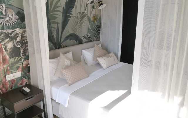 Zigo's Hotel - Special Class