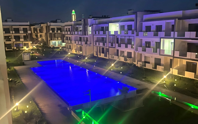 Апартаменты Luxe Haven Tamaris