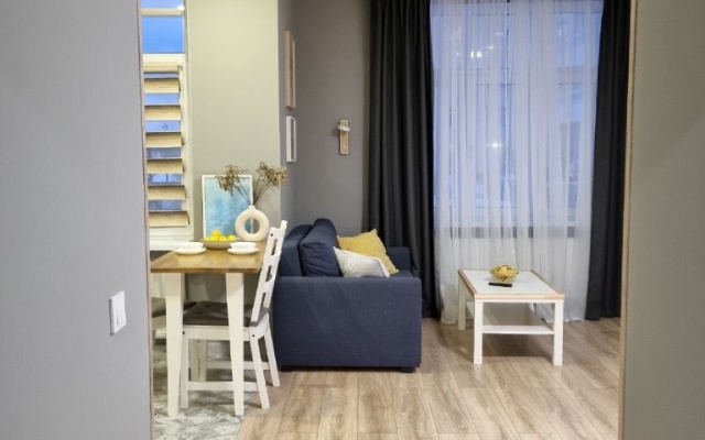 Na Gumilyovskoy ulitse 15 Flat