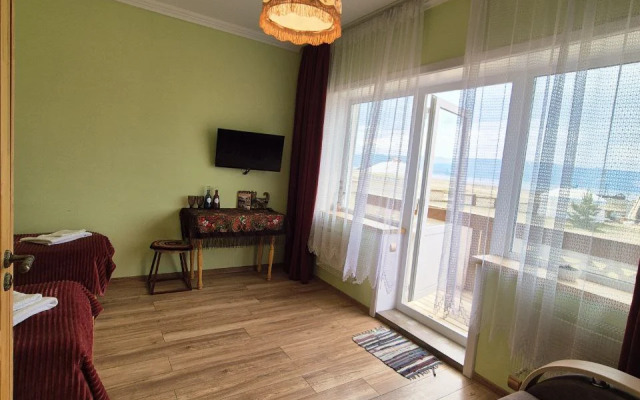 U Lukomorya Guest house