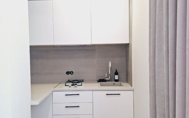 4 AVENUE Apartments