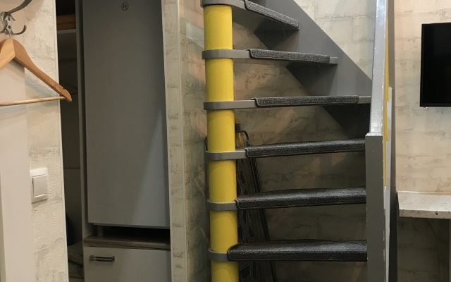 Апартаменты Уютная 2х Уровневая Студия на Телецентре