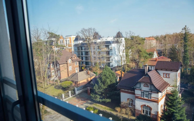 Na Dinamo 1A (#42) Apartments