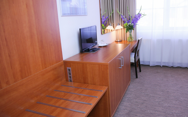 Academic Hotel