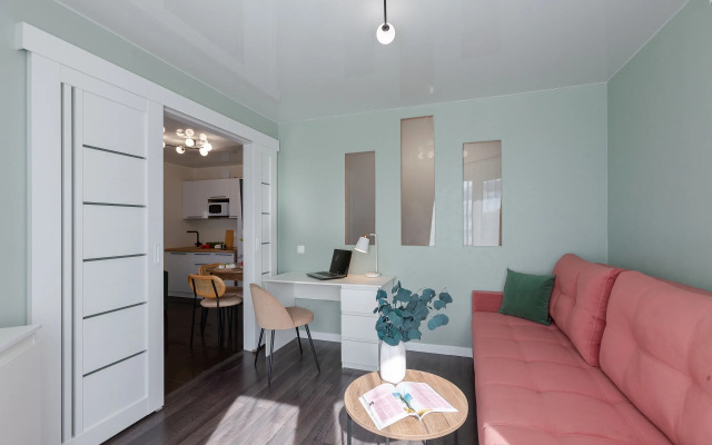 Квартира «StarHouse» Город Солнца-2