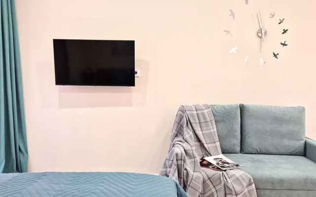 S Dvumya Balkonami Apartments