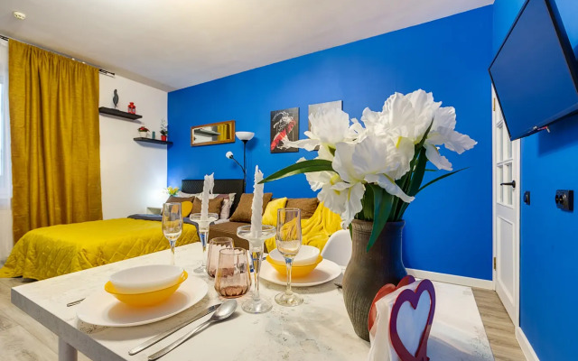 Novolitovskaya 4 Apartaments